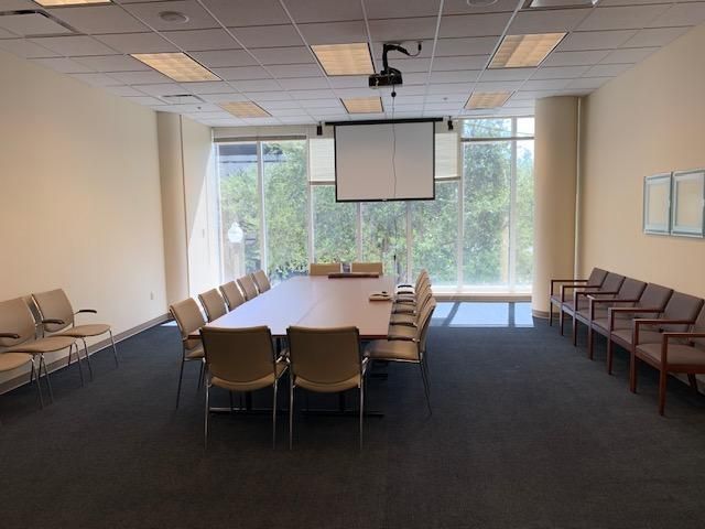 Signature Executive Excellence: 147 2nd Ave S, Saint Petersburg, FL 33701